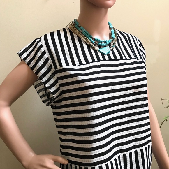 Lucy Paris Crop Top - Picture 4 of 4